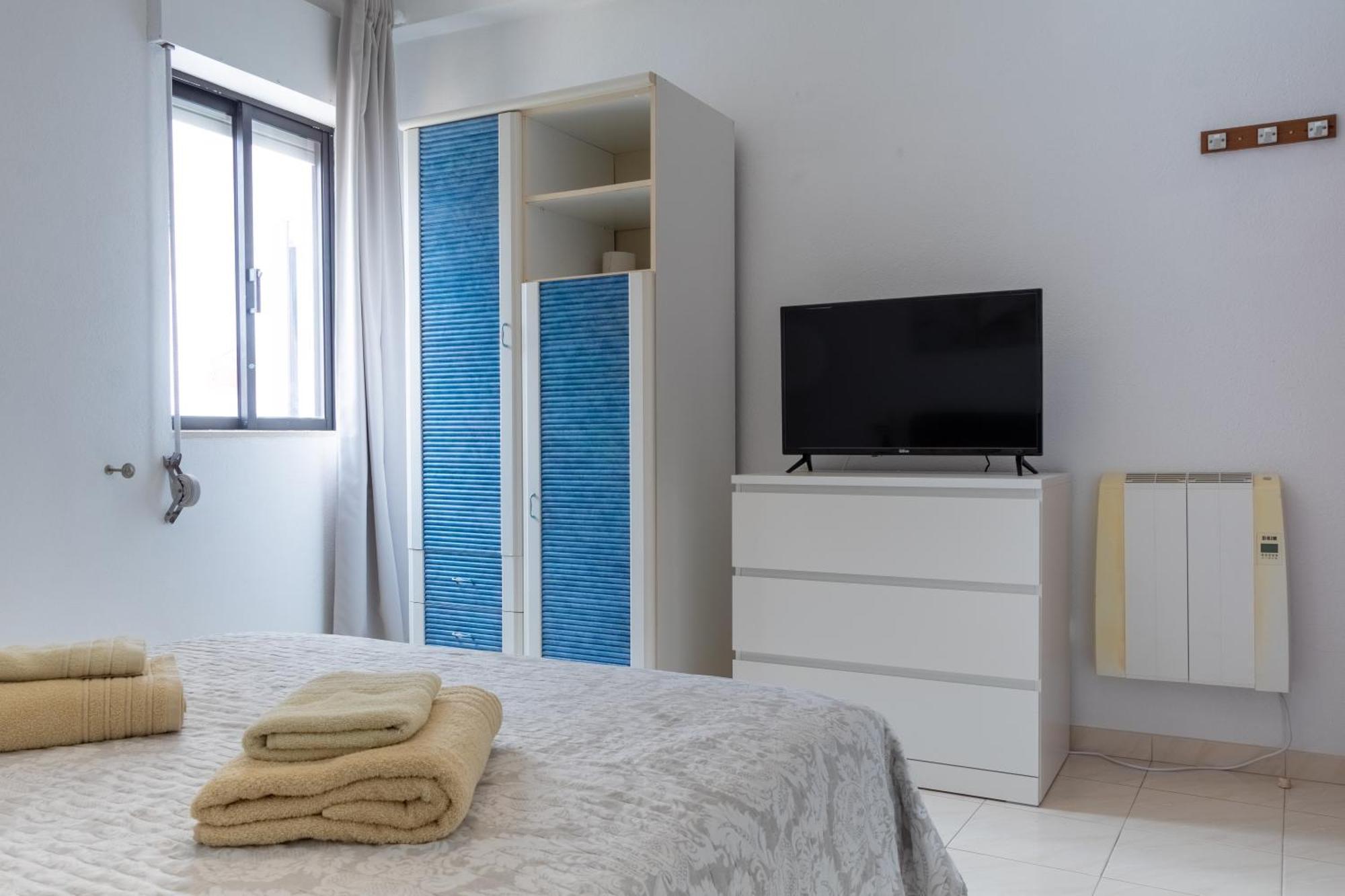 Blife Martinya House - Private Rooms And Apartments Olhao Exterior photo