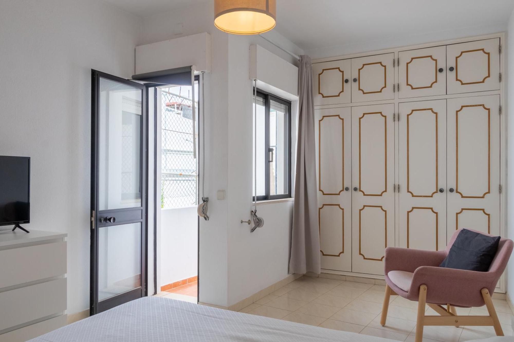 Blife Martinya House - Private Rooms And Apartments Olhao Exterior photo