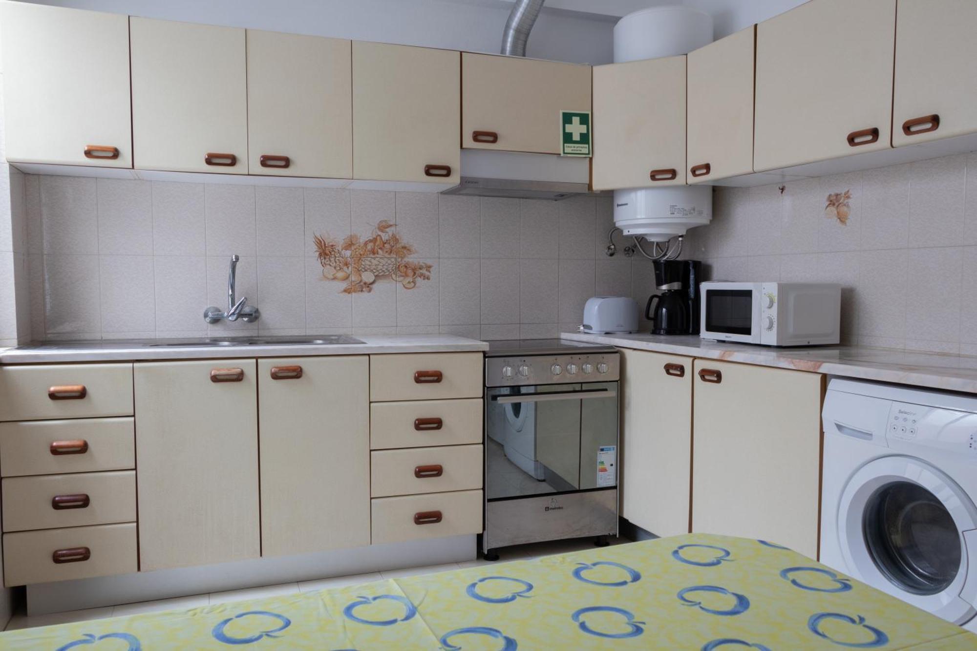 Blife Martinya House - Private Rooms And Apartments Olhao Exterior photo
