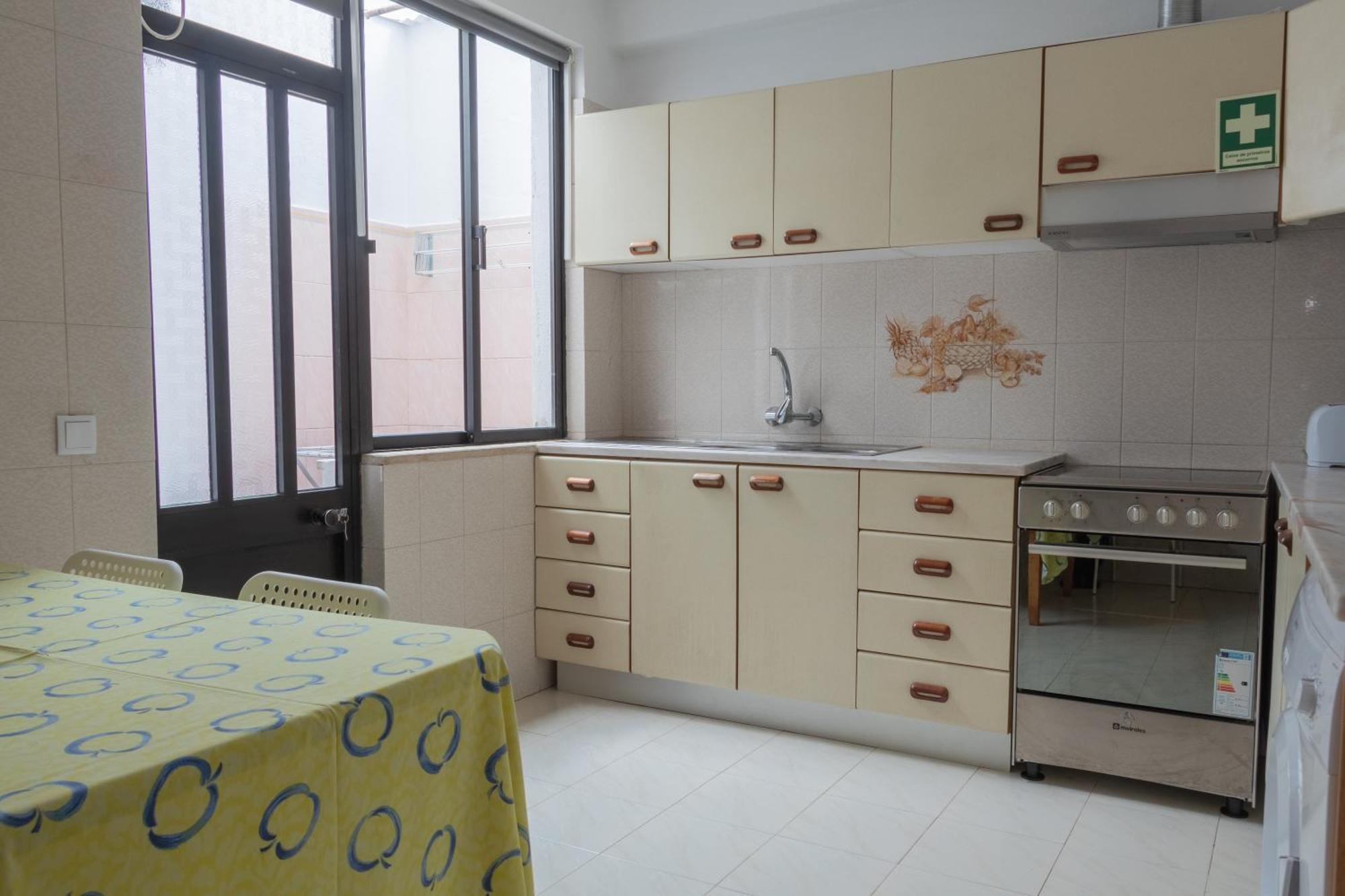 Blife Martinya House - Private Rooms And Apartments Olhao Exterior photo
